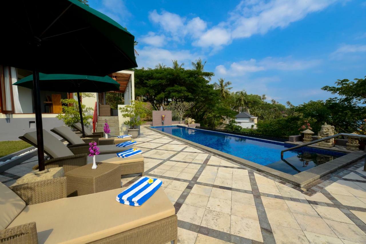 Villa Karingal Senggigi Exterior foto
